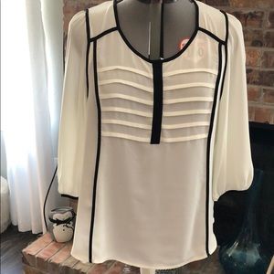 Alfani Ivory Blouse Size 10